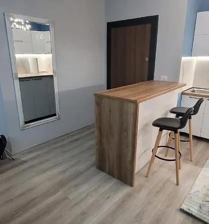 Apartment New Modern And Cozy Classy 2 Bedroom Tirana