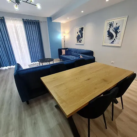 Apartment New Modern And Cozy Classy 2 Bedroom *